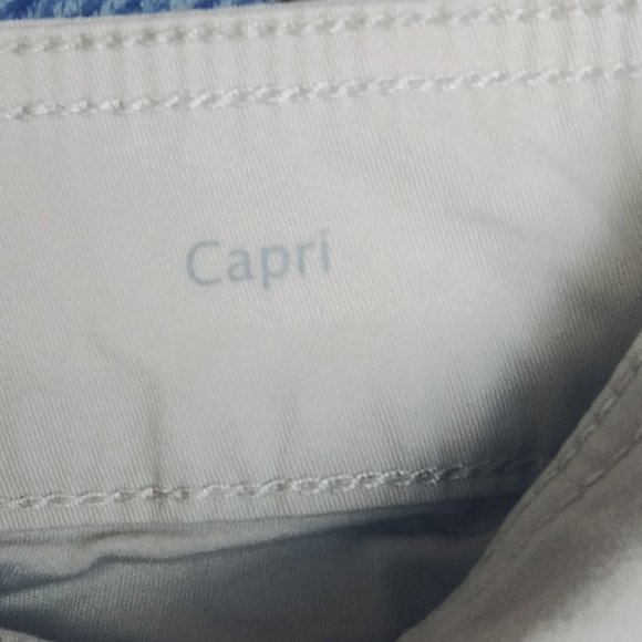 Gloria Vanderbilt Missy Capri's Size 8 - Picture 9 of 11